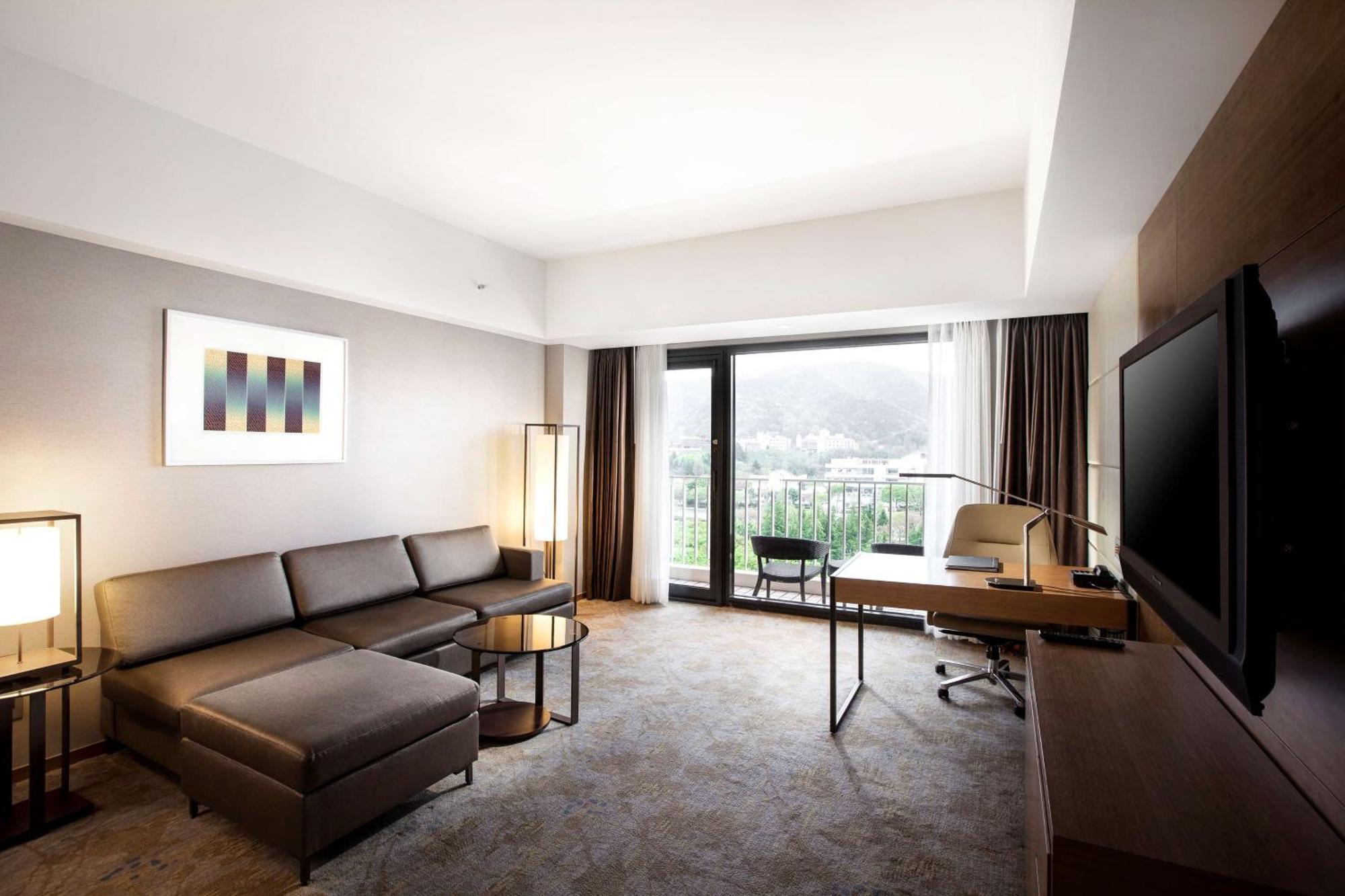 Hilton Gyeongju Hotel Exterior photo